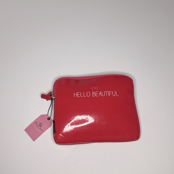 WILD & WOLF - HAPPY JACKSON || Hello Beautiful Red Tablet Case. - Picture 4 of 12